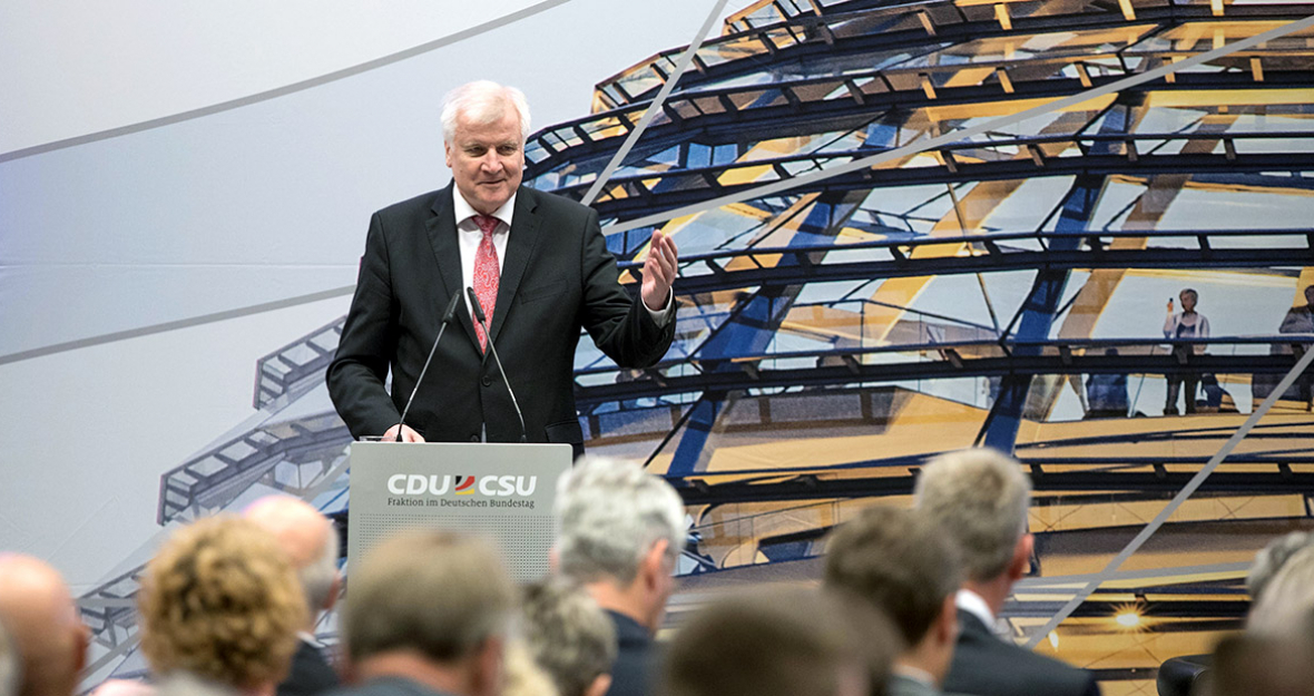 Horst Seehofer spricht auf dem Kongress der CDU/CSU-Fraktion
