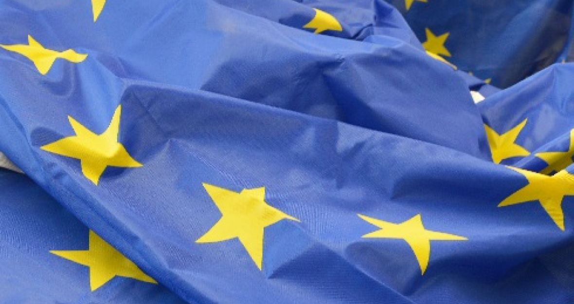 Europafahne Europafahnee_490x275