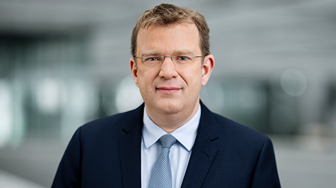 Dr. Reinhard Brandl