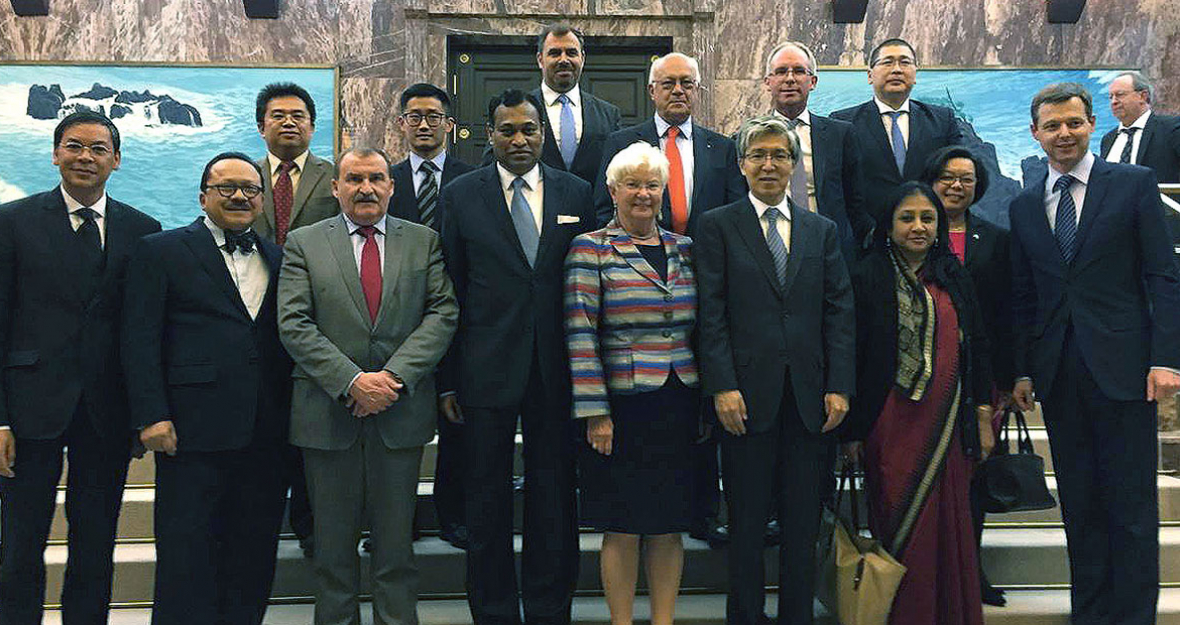 Vertreter der CSU-Landesgruppe zu Gast beim japanischen Botschafter