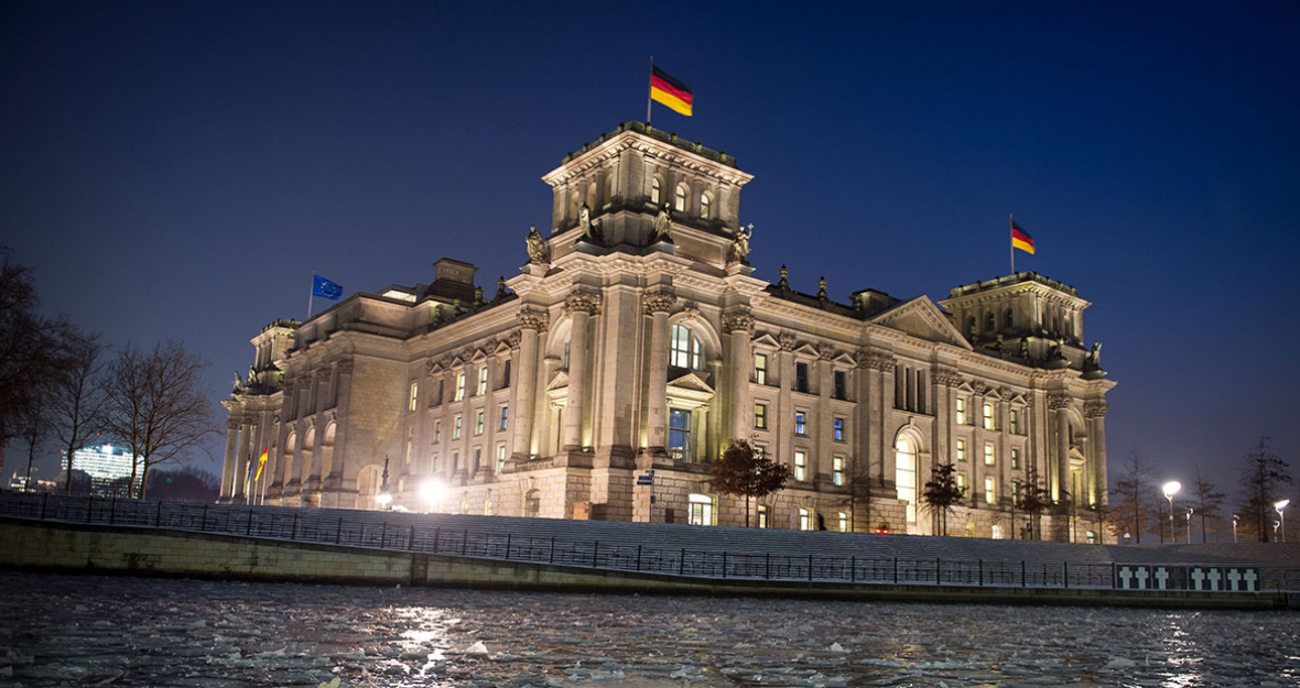Reichstagsgebäude im Winter