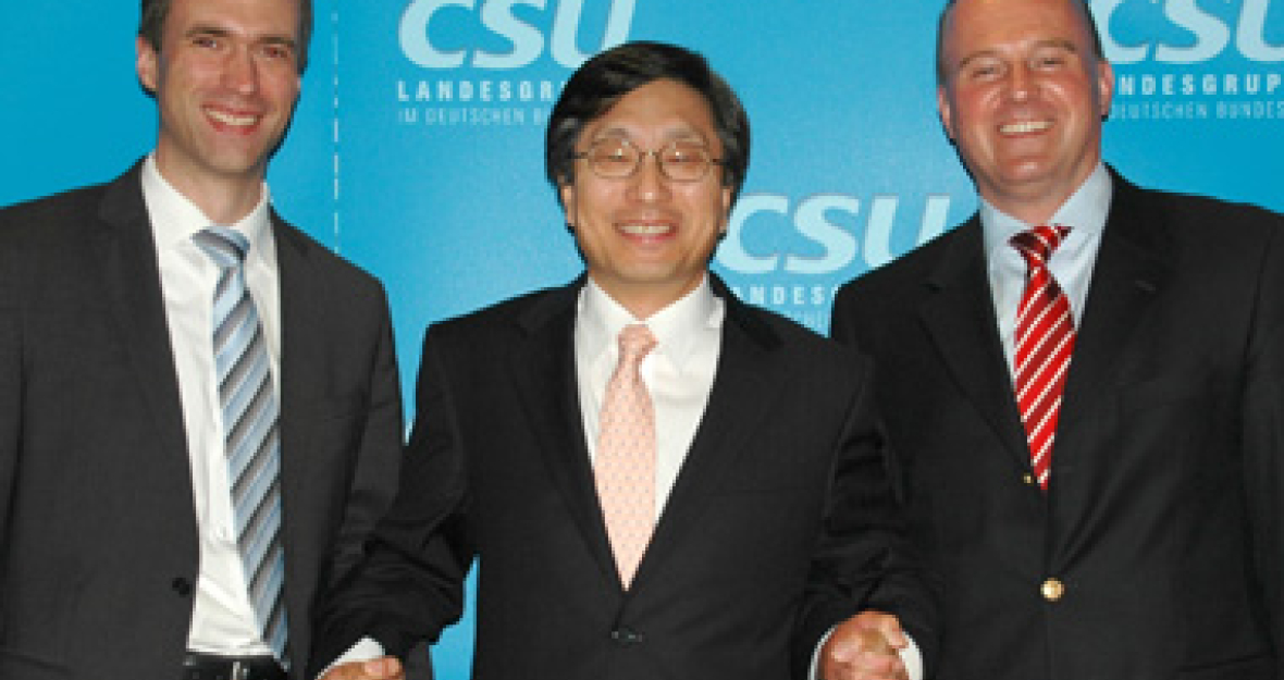 Koreanischer Botschafter zu Gast bei der CSU-Landesgruppe Koreanischer Botschafter zu Gast bei der CSU-Landesgruppe