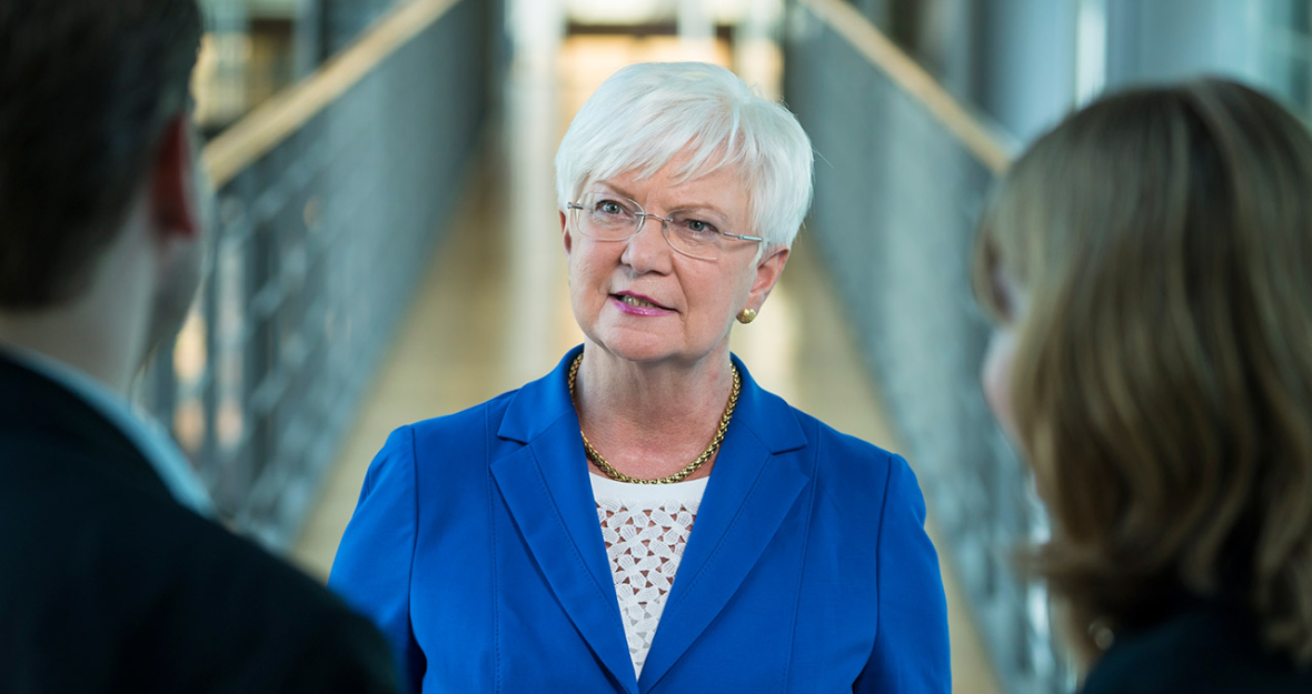 Gerda Hasselfeldt im Interview Gerda Hasselfeldt im Interview