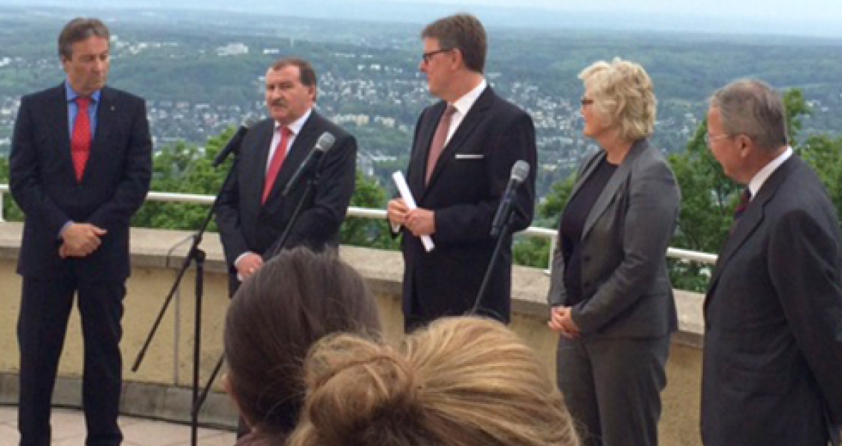 Auftakt-Pressekonferenz auf dem Petersberg_490x275