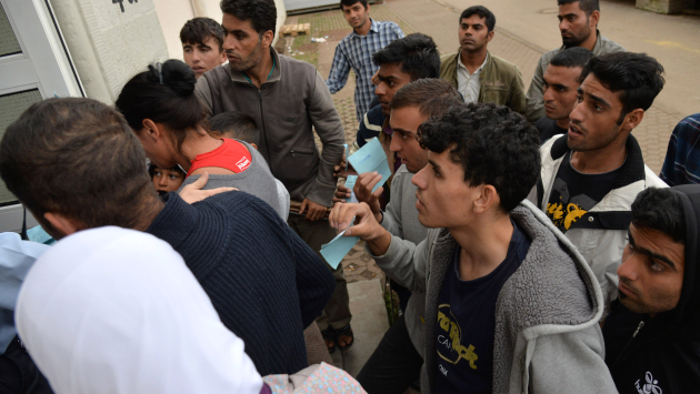 Flüchtlinge bei ihrer Ankunft in Deutschland.