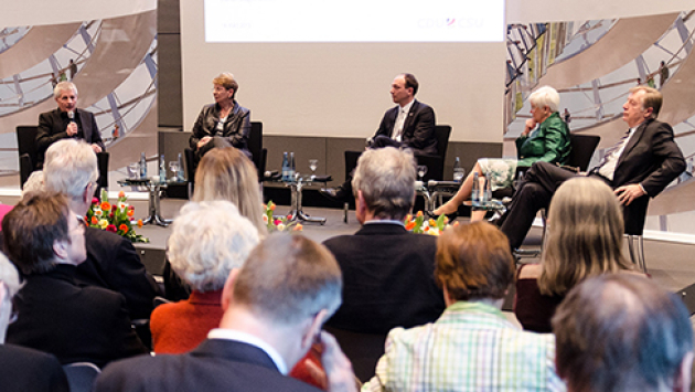 Podiumsdiskussion der CDU/CSU-Bundestagsfraktion anlässlich der ersten freien Volkskammerwahlen vor 25 Jahren 