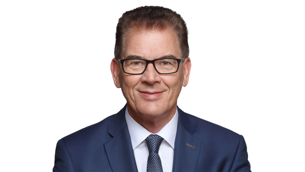 Dr. Gerd Müller Dr. Gerd Müller