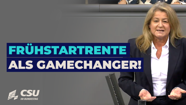 Mechthilde Wittmann am Rednerpult im Plenum des Deutschen Bundestages