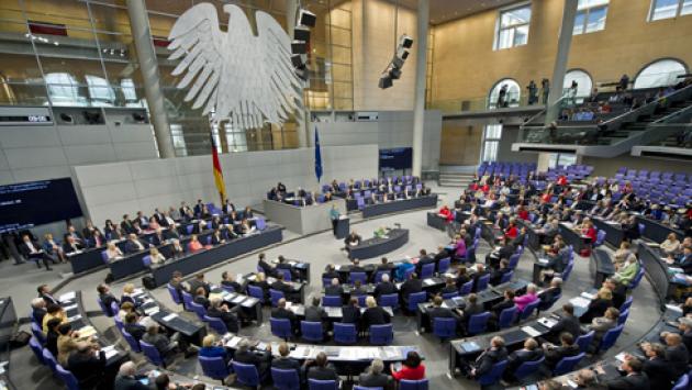 Plenarsitzung im Deutschen Bundestags_490x275