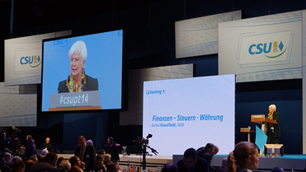 „In Berlin haben wir die historische Zeitenwände geschafft“, hob die CSU-Landesgruppenvorsitzende Gerda Hasselfeldt bei der Vorstellung des Leitantrages "Finanzen - Steuern - Währung" hervor. 