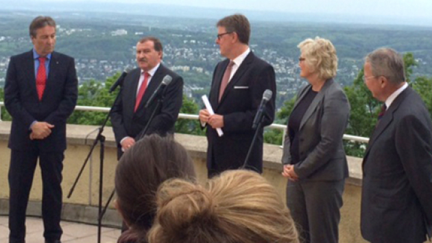 Auftakt-Pressekonferenz auf dem Petersberg_490x275