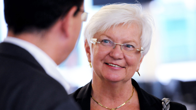 CSU-Landesgruppenvorsitzende Gerda Hasselfeldt im Interview_490x275