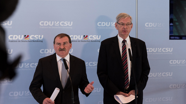 Max Straubinger, Parlamentarischer Geschäftsführer der CSU-Landesgruppe, über die Einigung bei der Zeitarbeit und Werkverträgen.