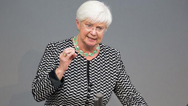 CSU-Landesgruppenvorsitzende Gerda Hasselfeldt in der Generaldebatte zum Bundeshaushalt 2015_490x275