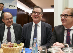 v.r.n.l. Alexander Dobrindt, Gerd Müller und Christian Schmidt