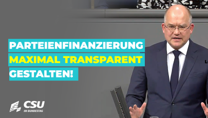 Sebastian Brehm am Rednerpult im Plenum des Deutschen Bundestages