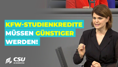 Katrin Staffler am Rednerpult im Plenum des Deutschen Bundestages