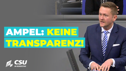 Wolfgang Stefinger am Rednerpult im Plenum des Deutschen Bundestages