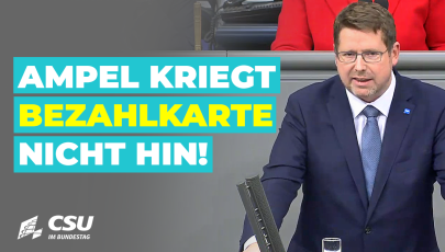 Stephan Stracke am Rednerpult im Plenum des Deutschen Bundestages