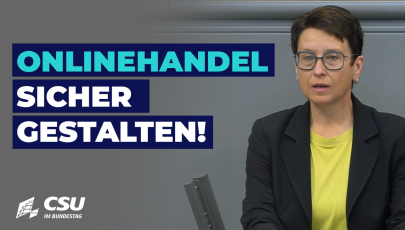 Susanne Hierl im Plenum des Deutschen Bundestages
