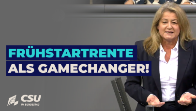 Mechthilde Wittmann am Rednerpult im Plenum des Deutschen Bundestages