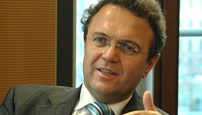 Dr. Hans-Peter Friedrich im Interview